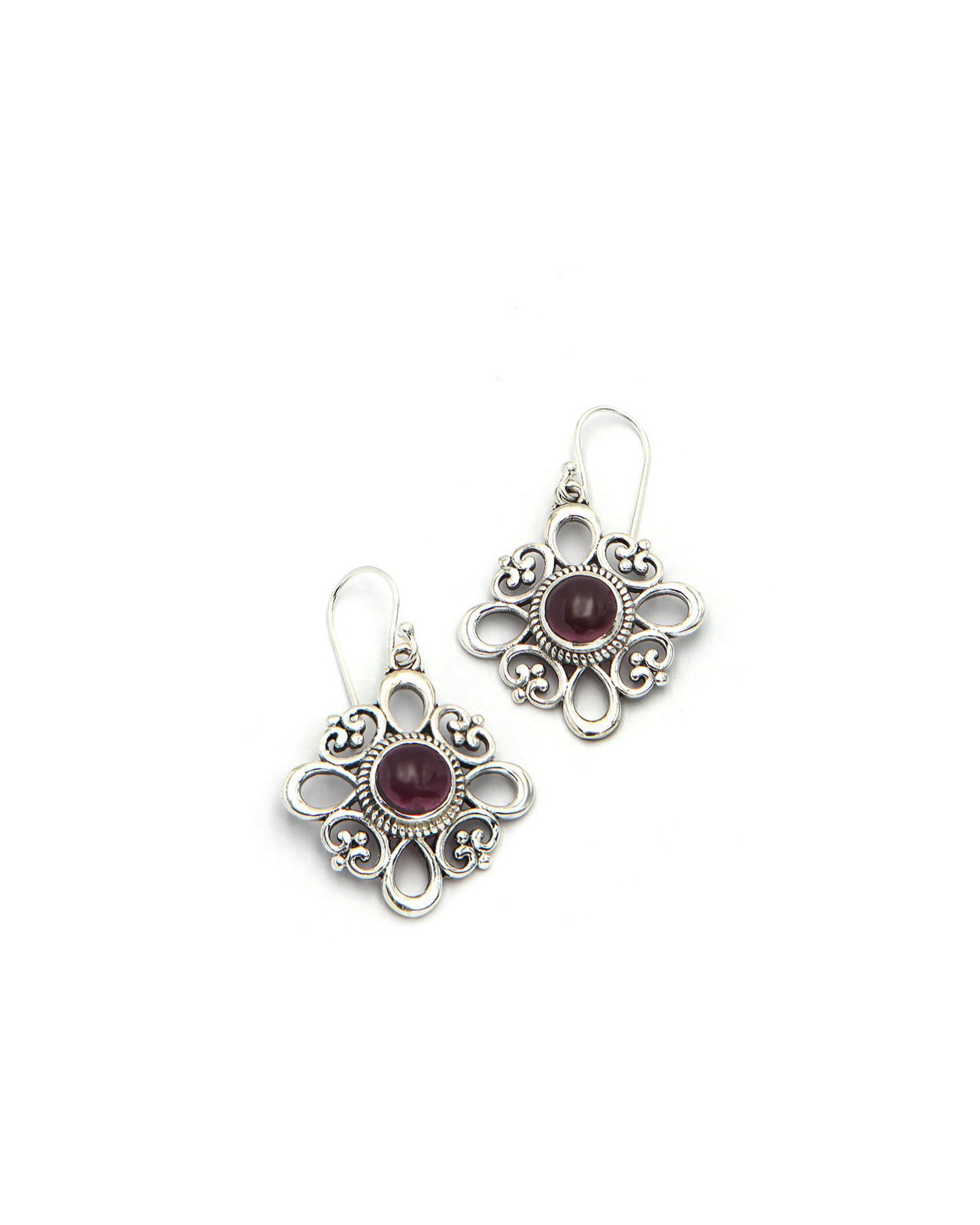 Handmade 925 silver earrings with semi precious garnet stone Handmade 925 silver earrings with semi precious garnet stone