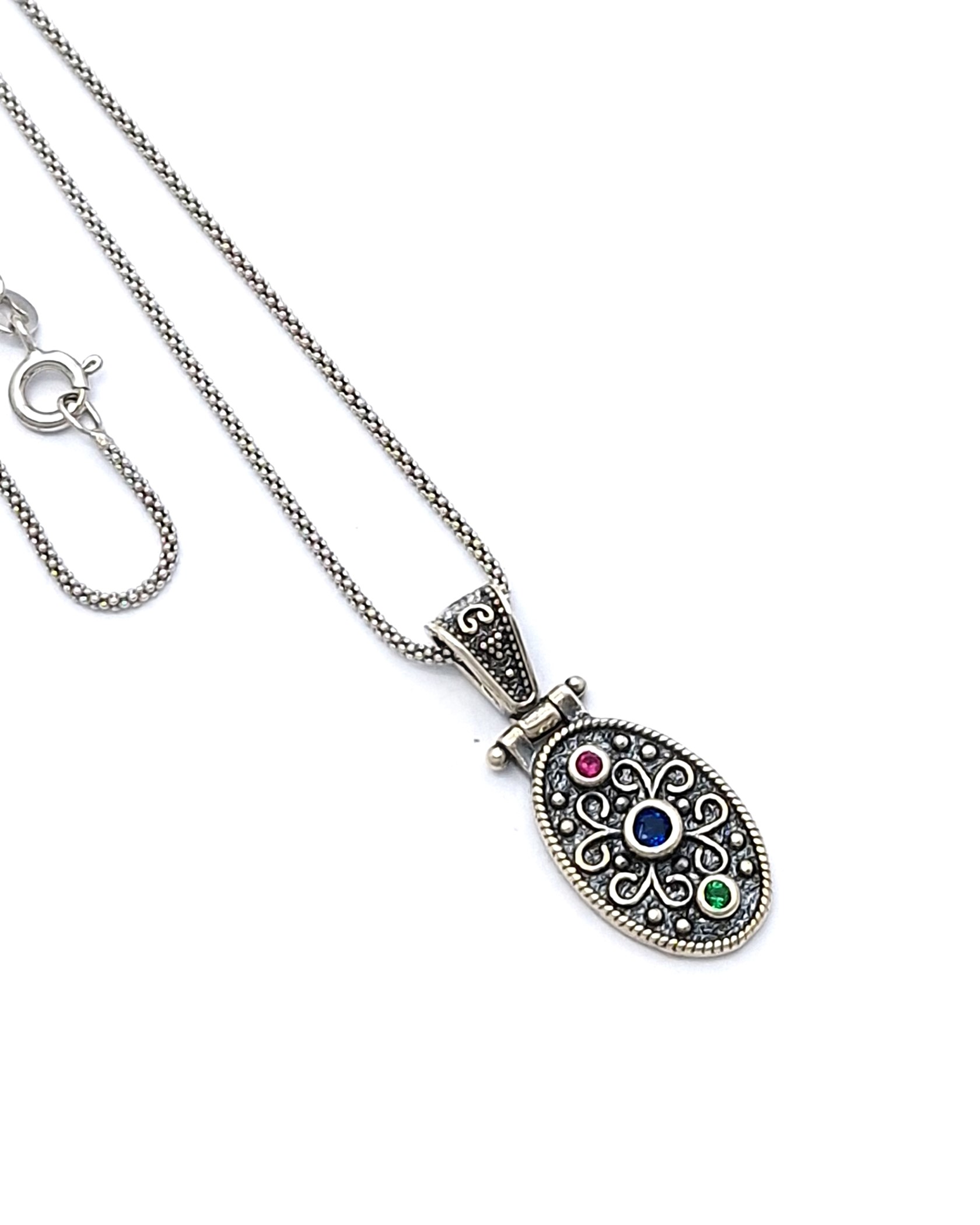 Byzantine pendant made of silver 925 and zircon Byzantine pendant made of silver 925 and zircon