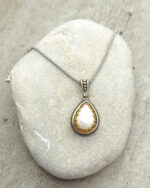 Byzantine pendant with mother of pearl and silver 925 Byzantine pendant with mother of pearl and silver 925