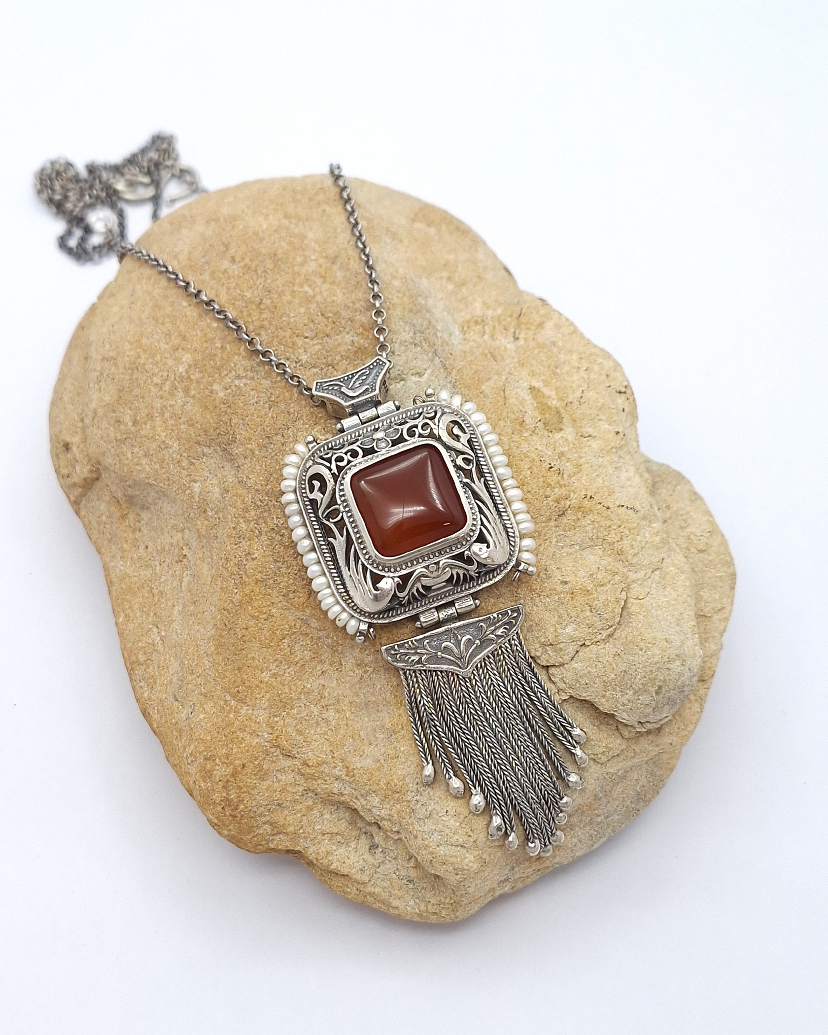 Handmade silver pendant with birds and flowers Handmade silver pendant with birds and flowers