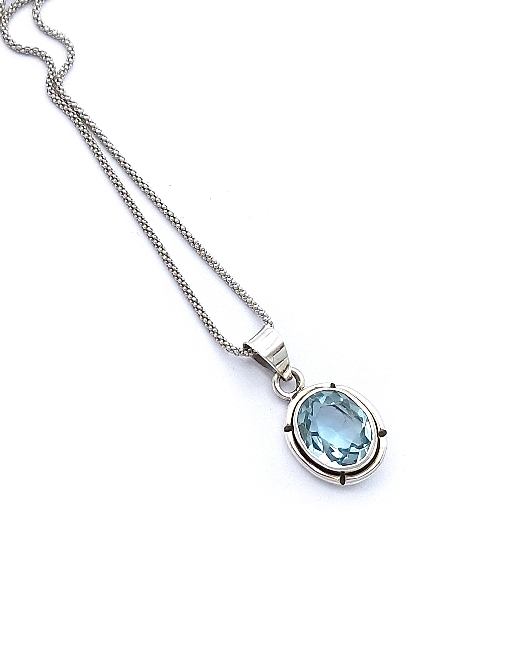 Handmade 925 Sterling Silver Blue Topaz Pendant Handmade 925 Sterling Silver Blue Topaz Pendant