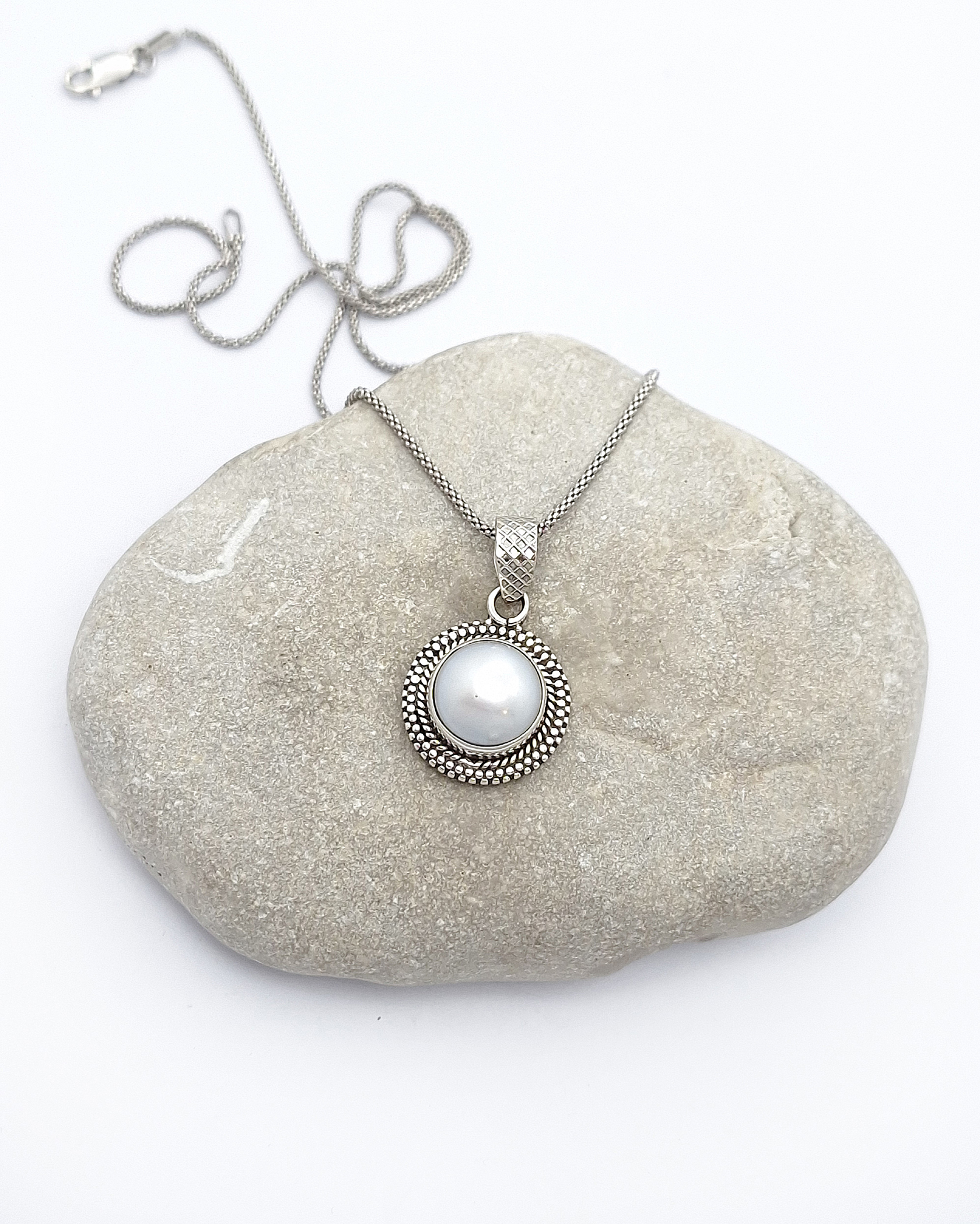 Handmade Sterling Silver Pendant with Pearl Handmade Sterling Silver Pendant with Pearl