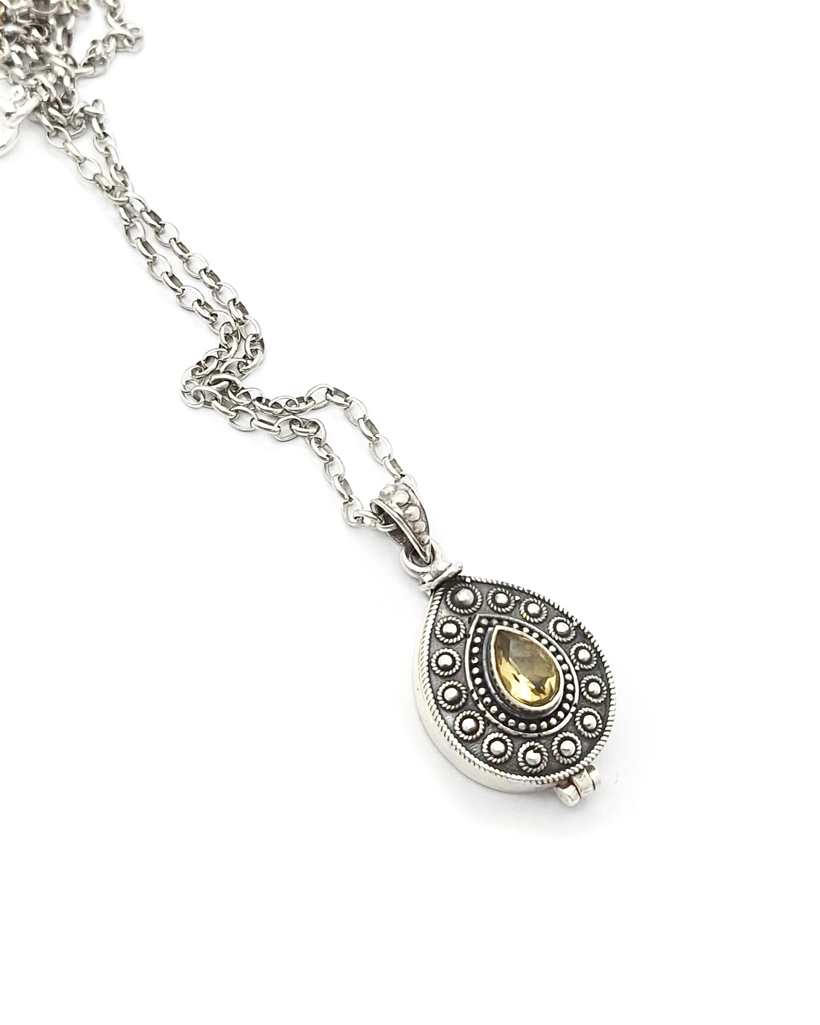 Handmade Sterling Silver 925 Locket Pendant with Citrine Handmade Sterling Silver 925 Locket Pendant with Citrine