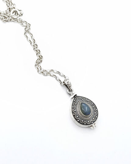 Handmade Sterling Silver 925 Locket Pendant with Labradorite