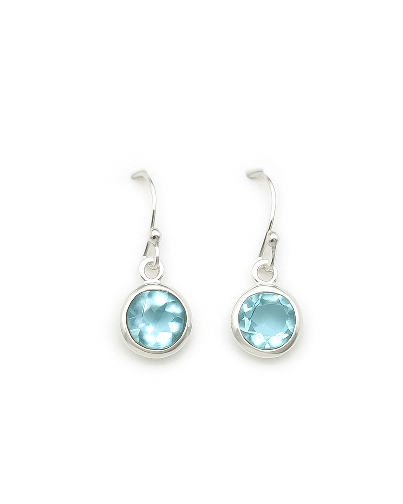 Χειροποίητα Ασημένια Σκουλαρίκια με Blue Topaz Χειροποίητα Ασημένια Σκουλαρίκια με Blue Topaz